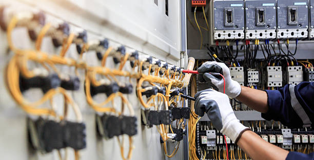 Professional Electrician technician working in Baywood Park, CA